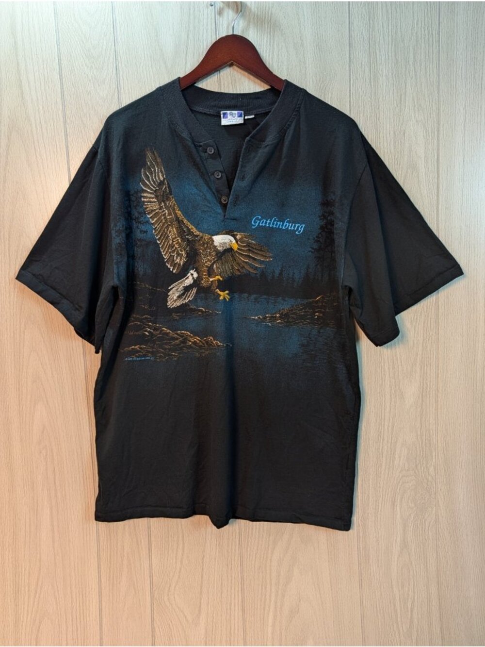 Vintage 90s Gatlinburg Tennessee USA Eagle Nature Wrap Around Shirt Size XXL
